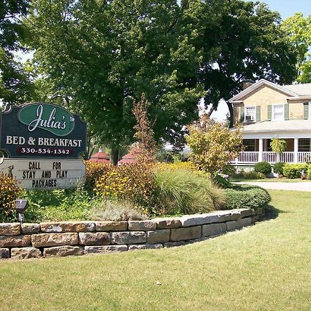 Julias Bed And Breakfast Hubbard Eksteriør billede