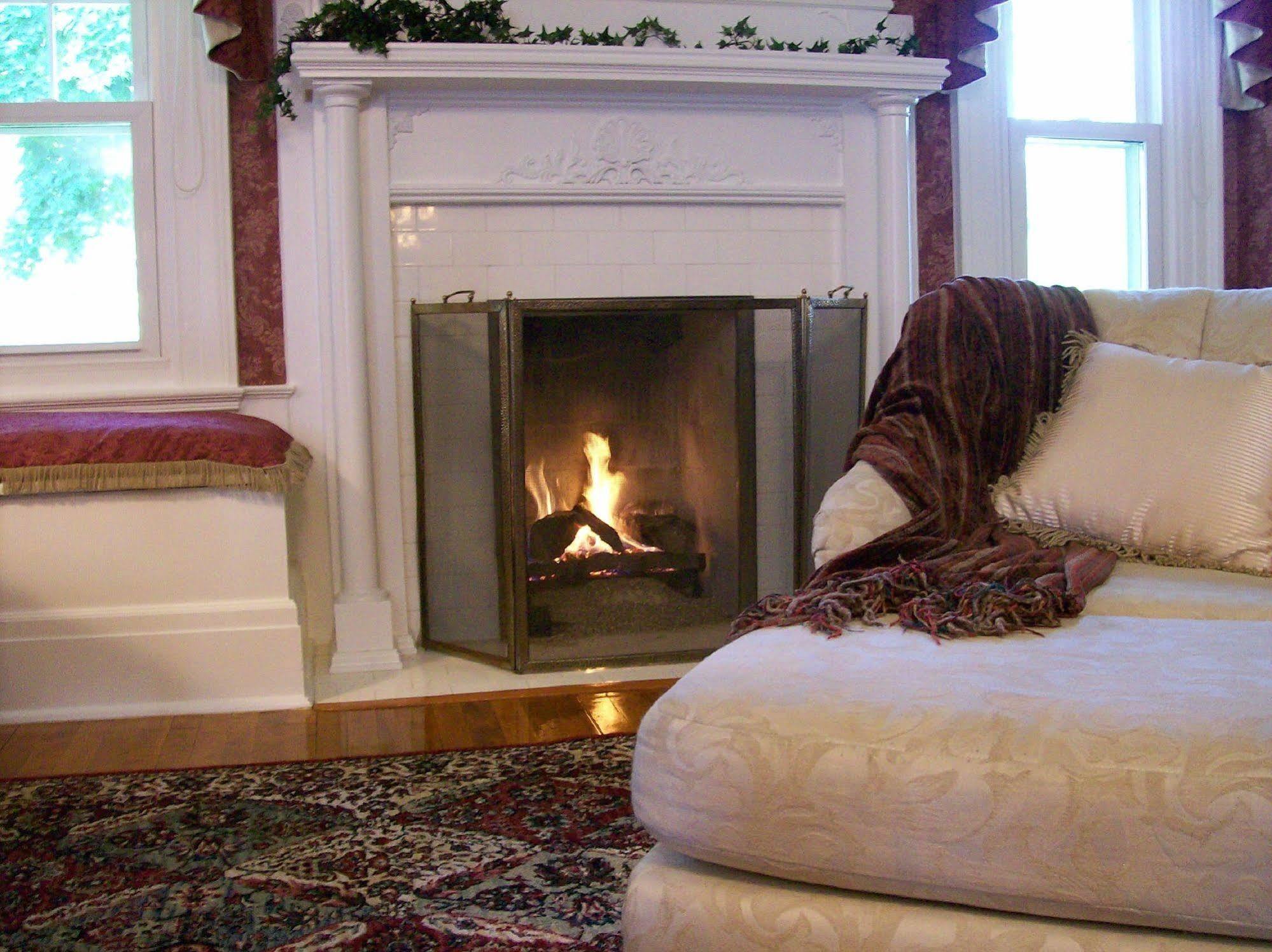 Julias Bed And Breakfast Hubbard Interiør billede